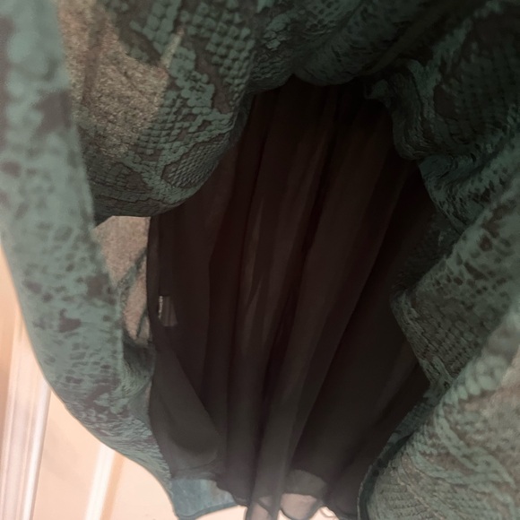 Buddy Love Green Snake Print Mini Dress - Picture 7 of 7